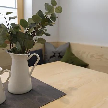 Edinger Apartament *