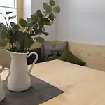Edinger Apartmán *